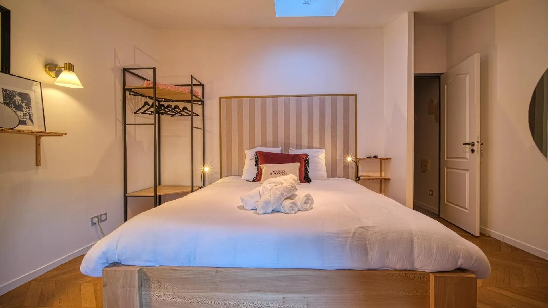 Maison Bossanne Barbieres 0*,